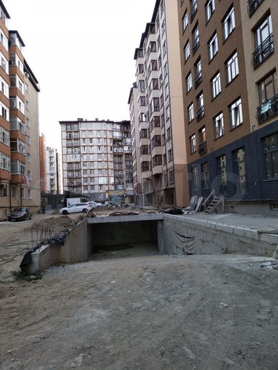 Машиноместо, 18 м²
