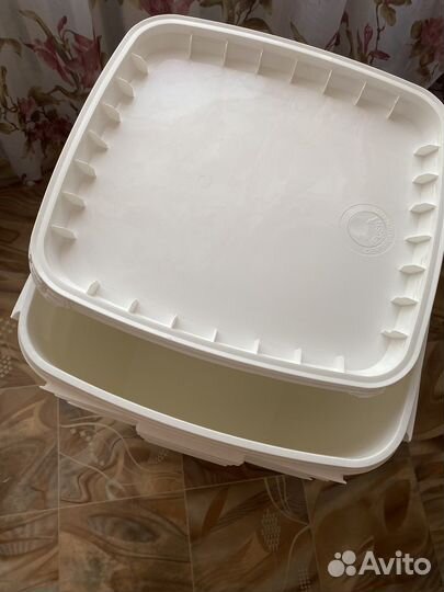 Контейнер пластиковый