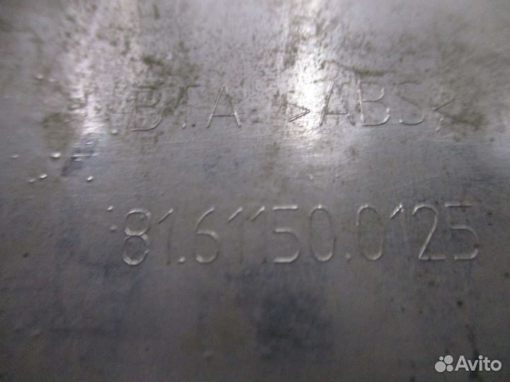 Накладка капота кабины MAN 81611500125