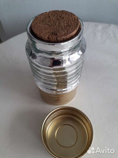 Термос, графин хрустальный