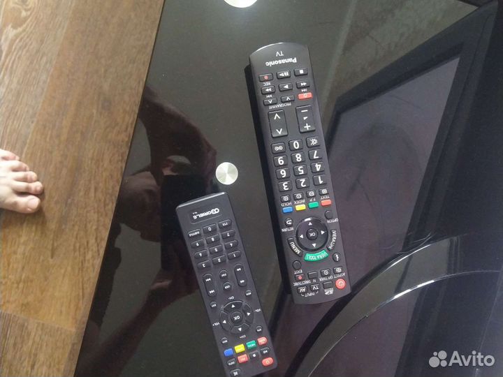 Телевизор Panasonic Viera tx-pr42u10