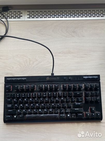 Механическая клавиатура corsair