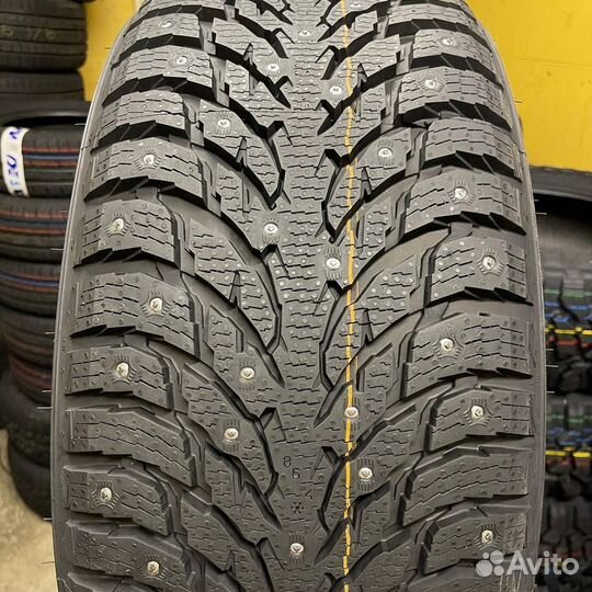 Ikon Tyres Autograph Ice 9 SUV 285/50 R20 116T