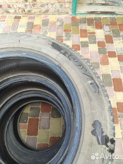 Toyo Observe GSi-5 225/60 R18 100T