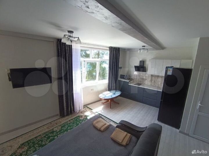 Комната 45 м², 1/2 эт.