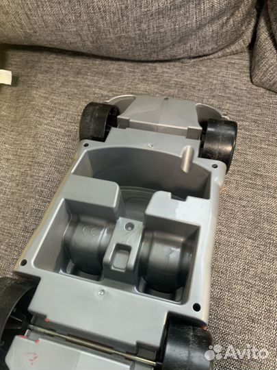 Детская машинка каталка