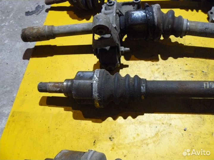 Приводной вал для Peugeot 206 1,4л 8v