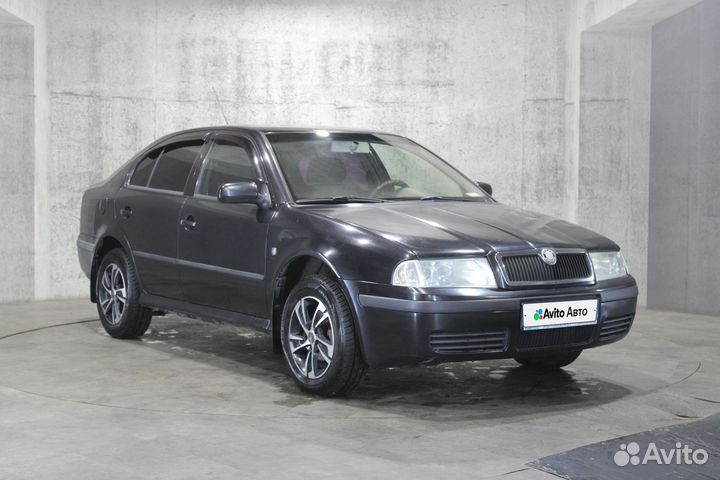 Skoda Octavia 1.6 МТ, 2008, 291 215 км