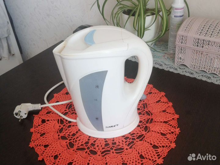 Чайник электрический бу