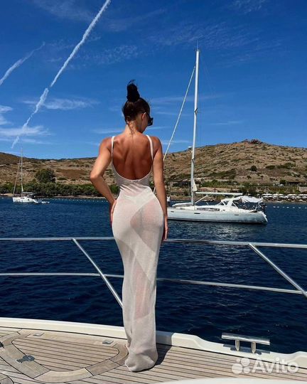 Пляжнле платье вязаное