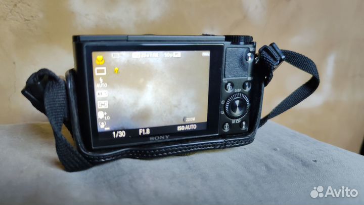 Sony Cyber-shot DSC-RX100+чехол+SD 64 Gb+батарейка