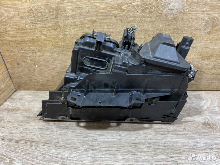 Фара передняя правая BMW E38 дорестайлинг 142320