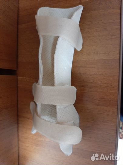 Ортез кистевой