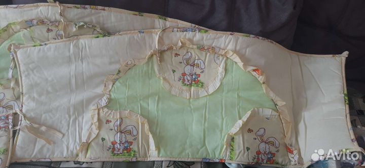 Бортики в кроватку