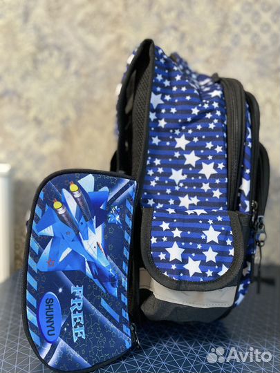 Рюкзак школьный для мальчика ортопедический