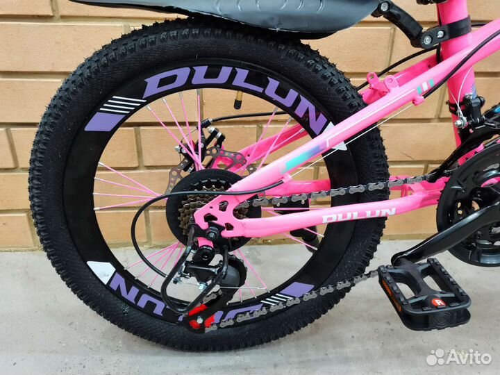 Скоростной велосипед на колёсах 20дюймов,21скорост