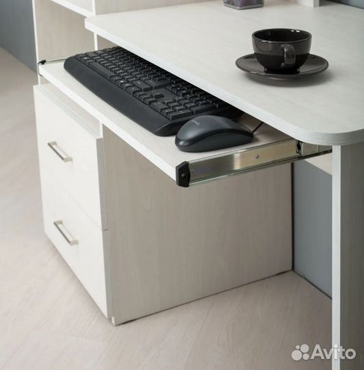 Стол компьютерный Комфорт 12.68