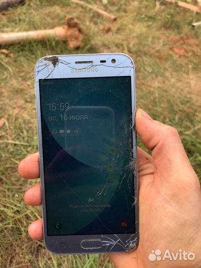 Телефон Samsung