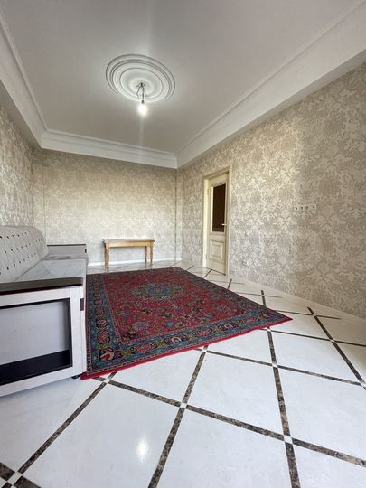 2-к. квартира, 51 м², 6/10 эт.