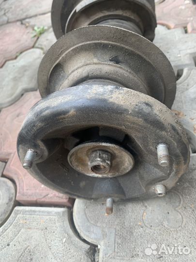 Амортизаторы передние BMW E53