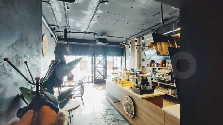 Панорама, 1 линия, трафик, 150 м²