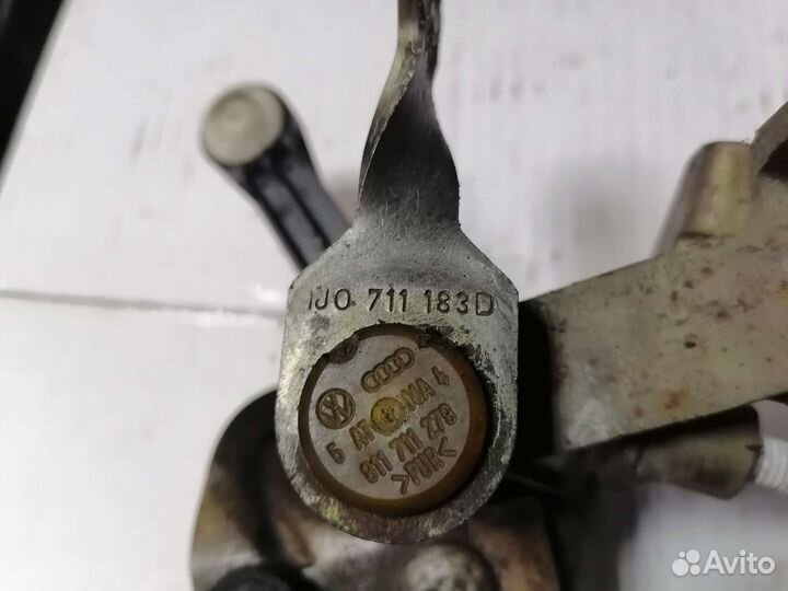 Кулиса МКПП VW Golf 4,VAG 1J0711731A