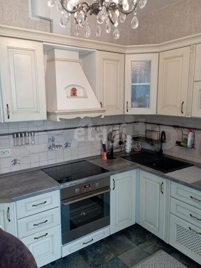 2-к. квартира, 64,6 м², 13/14 эт.