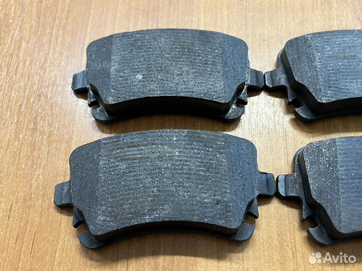 Задние колодки VAG TRW 4B3698451A