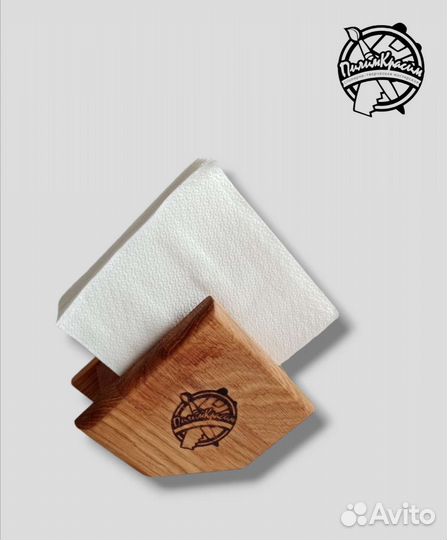 Салфетница из дерева