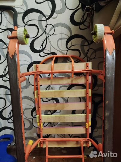 Детские санки на колесах