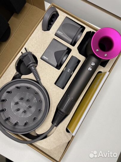 Dyson supersonic hd04