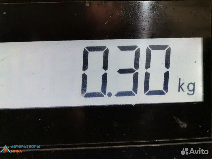 Болт Volkswagen Golf 4 2004 WHT000227