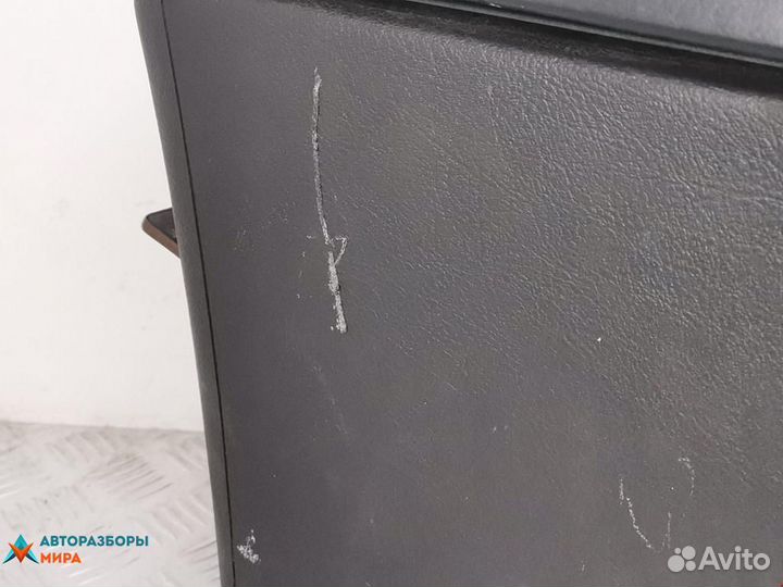 Подлокотник Peugeot 607 2000 758992