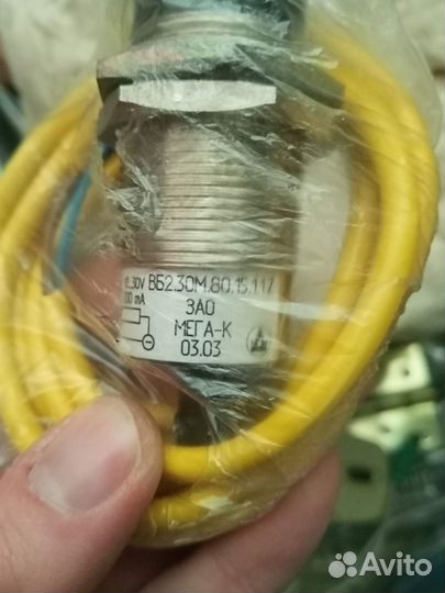 Датчик вб2.12М.73.4.1.1.Z вб2.30М.80.15.1.1.Z