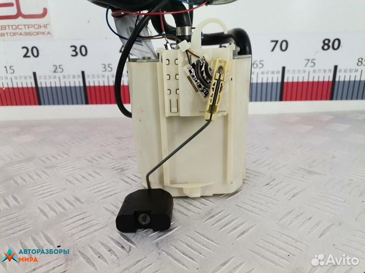 Насос топливный Opel Corsa B 1999 93181359