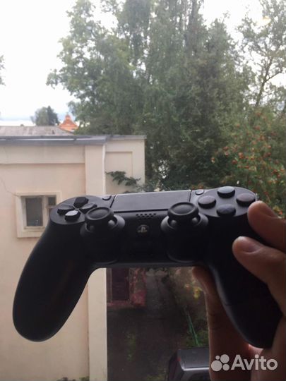 Sony PS4 геймпад