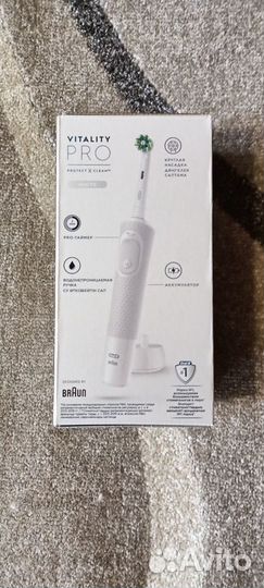 Зубная щетка oral b новая