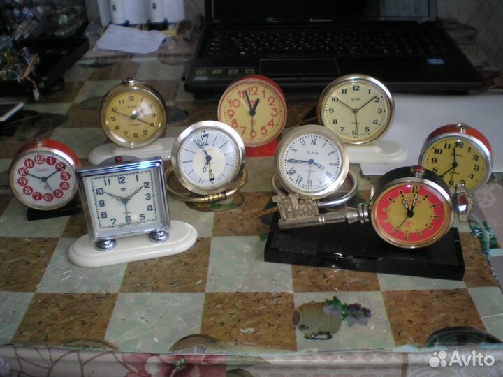 Часы - будильник 