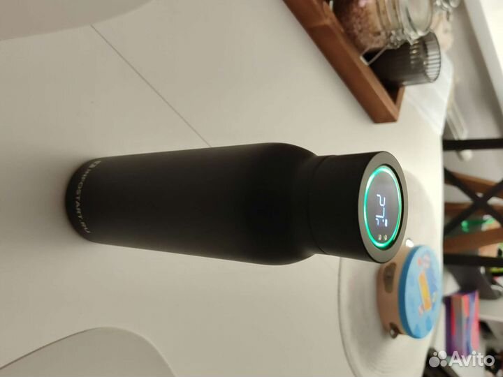 Умная бутылка термос с термометром