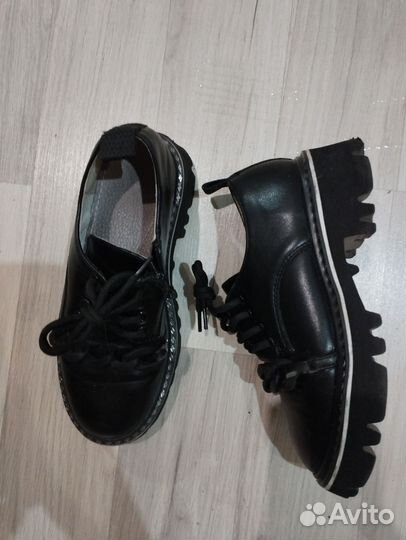 Кроссовки, ботинки, сапоги