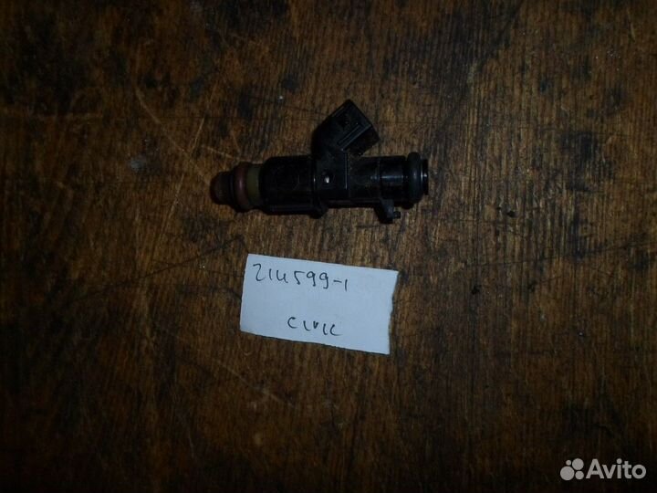 Форсунка топливная (Honda Civic, Honda Jazz)