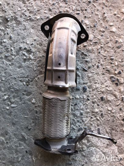 Приемная труба глушителя Honda Accord 8