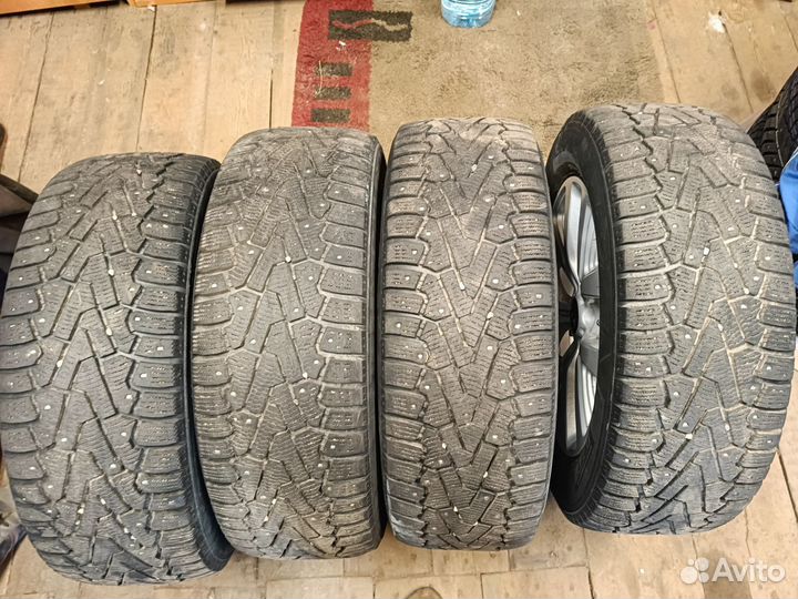 Pirelli Ice Zero 225/60 R17 103H