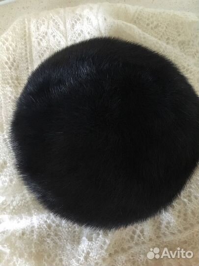 Берет из меха норки (новый)