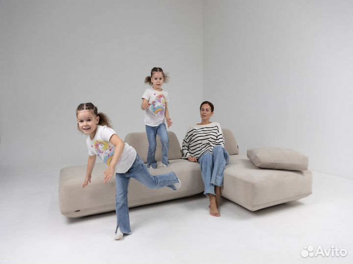 Диван 34502100 мм