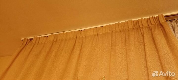 Шторы коричневые и розовые