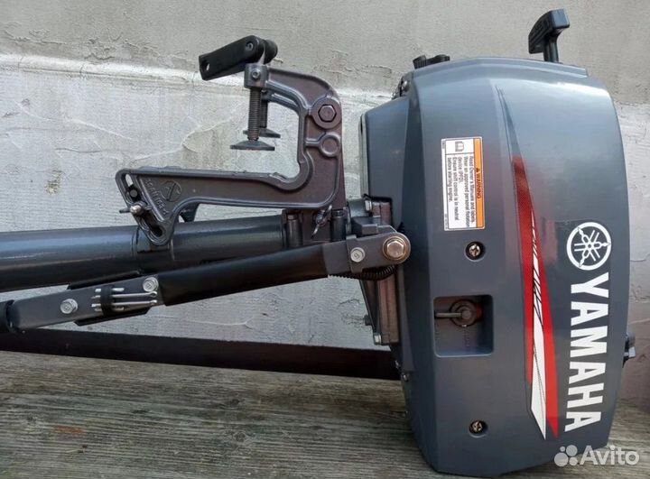 Лодочный мотор yamaha