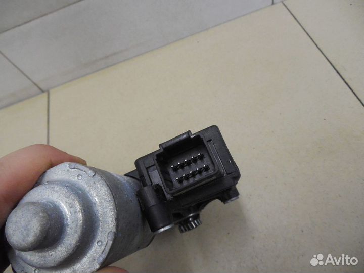 Моторчик люка Megane II 2002-2009