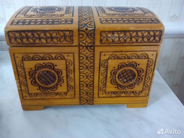 Шкатулка- ларец из дерева СССР