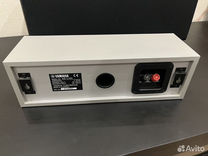 Колонка пассивная центральная Yamaha NS-C125